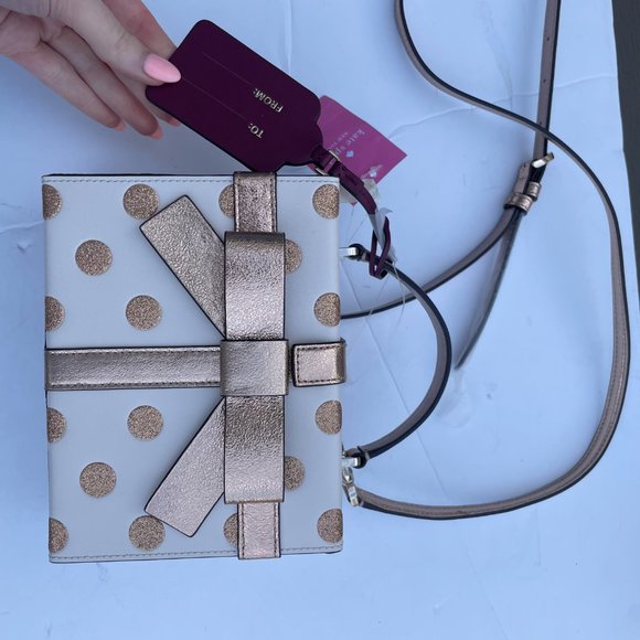 Kate Spade New York Crossbody Bag Wrapping Party Gift Box Bag Parchment Gold - Picture 5 of 13